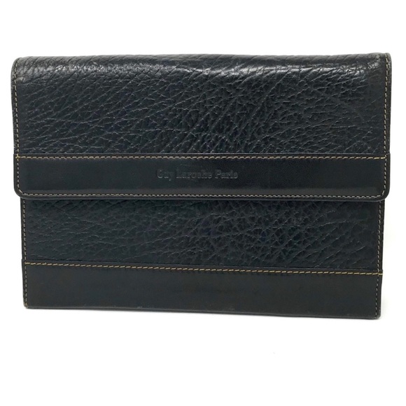 Guy Laroche Paris Large Textured Leather Travel Planner Wallet - Picture 4 of 16